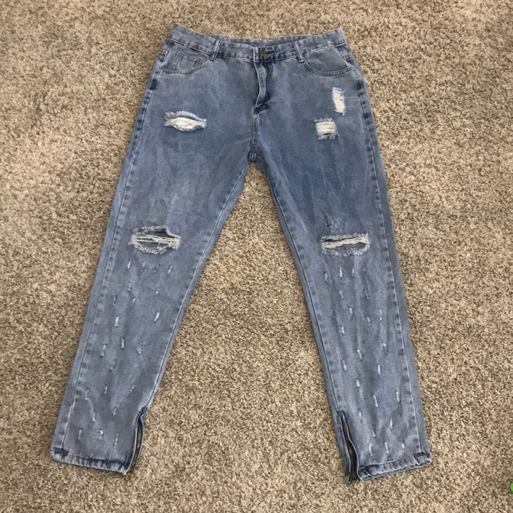 Land Of Nostalgia Distressed Blue Jeans